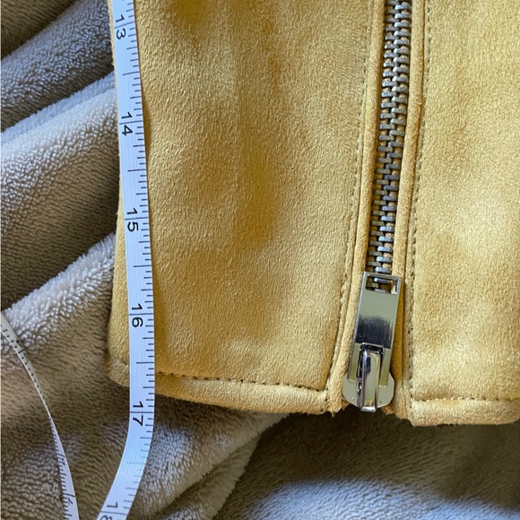 ⬇️ $37.00 ⬇️ Zara Basic Outerwear Faux Leather Biker Jacket Mustard shade. - Picture 12 of 16